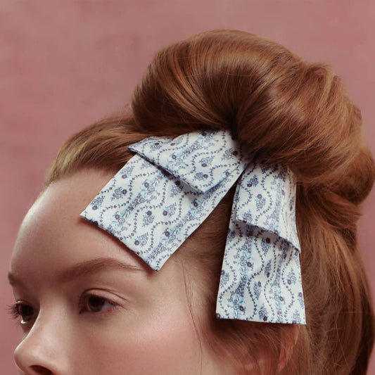 Wet Brush × Hill House Scarf Bow Scrunchie - Blue Vine Stripe